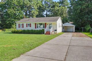 798 Old Oyster Point RD, Newport News, VA 23602