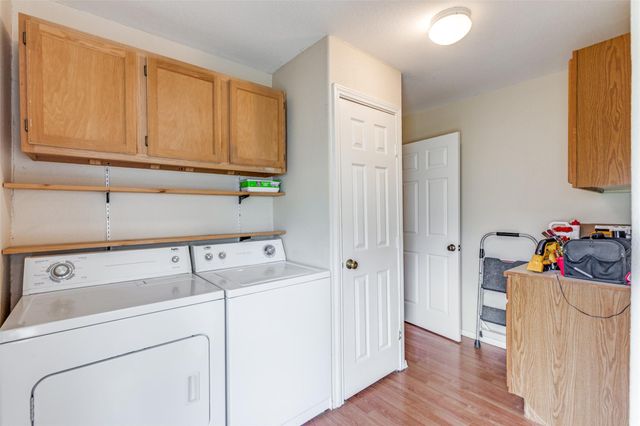 201 Church Hill LN, Liberty Hill, TX 78642