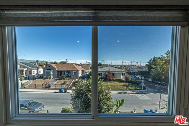 801 N Alexandria Avenue, Los Angeles, CA 90029