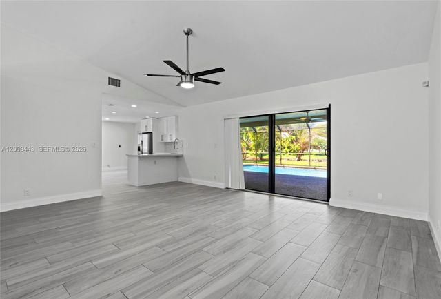1768 NW 97th Ter, Coral Springs, FL 33071
