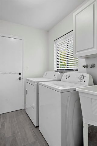 1768 NW 97th Ter, Coral Springs, FL 33071