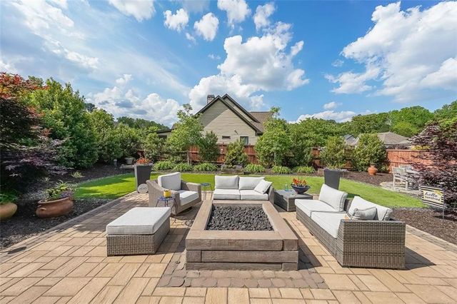 17 Lexington Court, Dallas, GA 30157