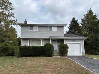 47 Ridge Road, Wyandanch, NY 11798