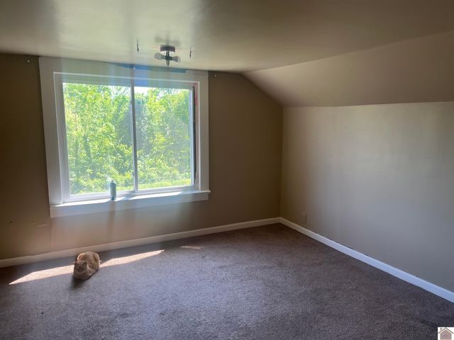 278 Lone Valley Rd., Gilbertsville, KY 42044