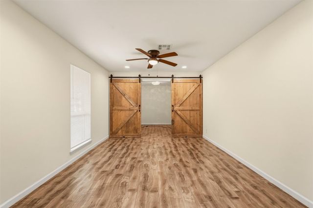 718 Oder Lane, Houston, TX 77090