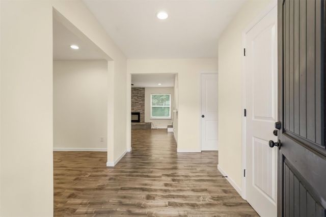 718 Oder Lane, Houston, TX 77090