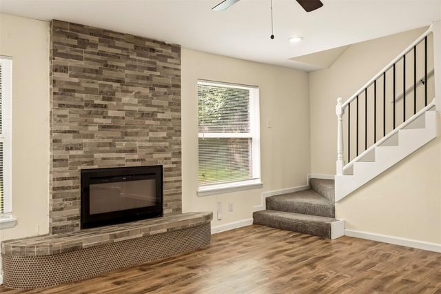 718 Oder Lane, Houston, TX 77090