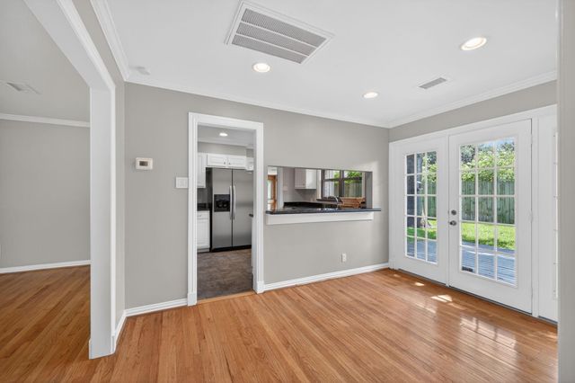 4218 Glebe Road, Houston, TX 77018