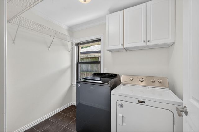 4218 Glebe Road, Houston, TX 77018