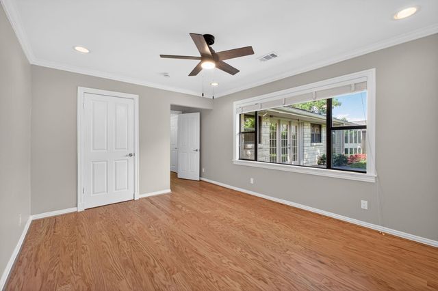 4218 Glebe Road, Houston, TX 77018