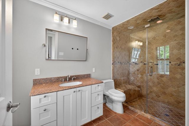 4218 Glebe Road, Houston, TX 77018