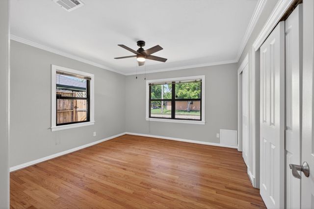 4218 Glebe Road, Houston, TX 77018