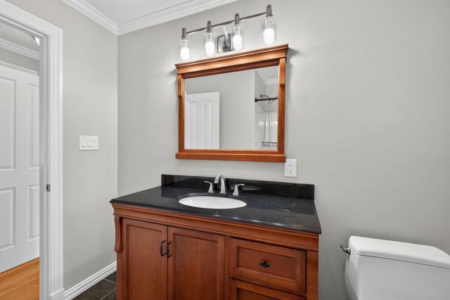 4218 Glebe Road, Houston, TX 77018
