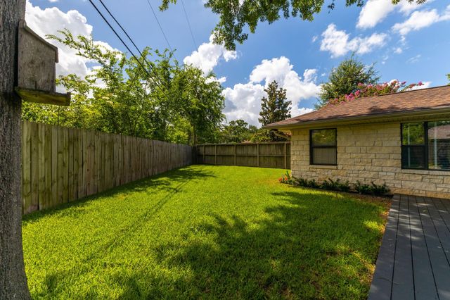4218 Glebe Road, Houston, TX 77018