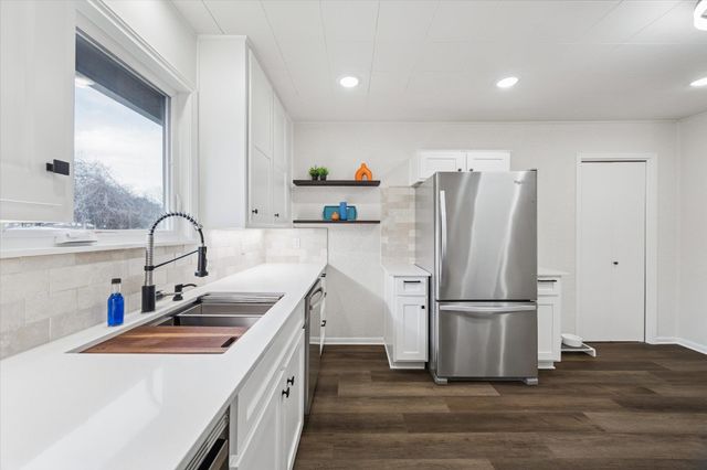 210 Fallwell ST, Liberty Hill, TX 78642