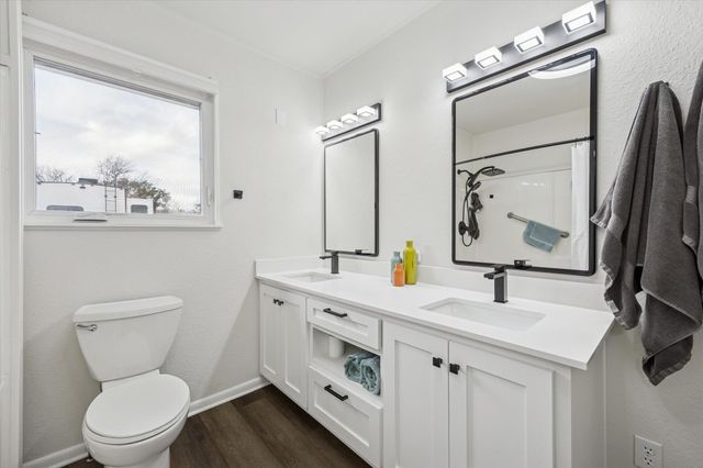 210 Fallwell ST, Liberty Hill, TX 78642