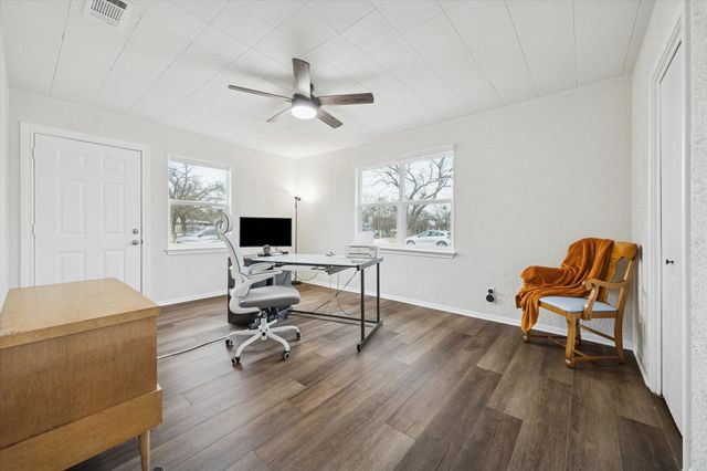 210 Fallwell ST, Liberty Hill, TX 78642