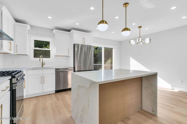 415 S 1st Avenue, Galloway, NJ 08205