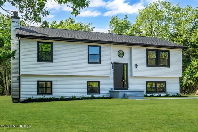 415 S 1st Avenue, Galloway, NJ 08205