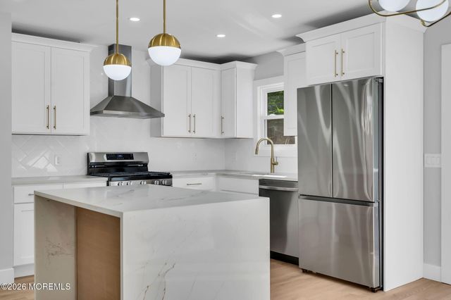 415 S 1st Avenue, Galloway, NJ 08205
