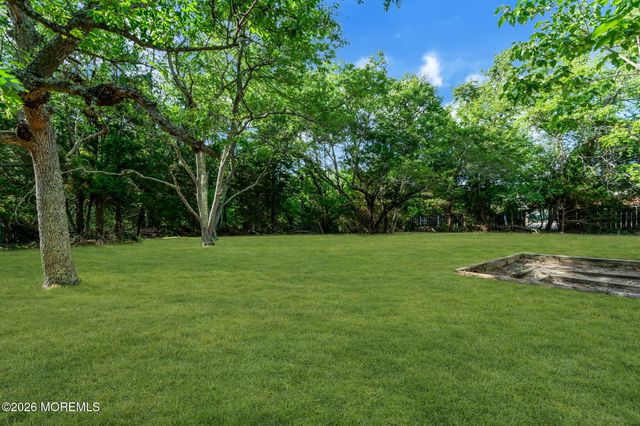 415 S 1st Avenue, Galloway, NJ 08205