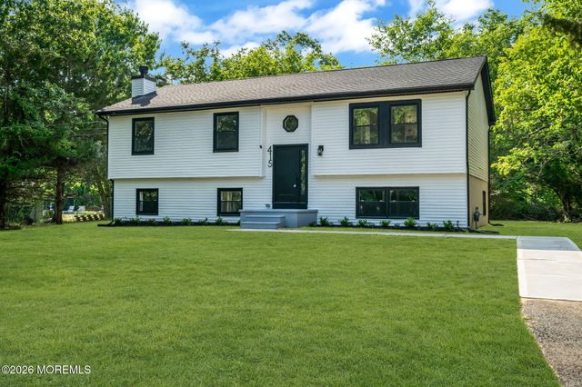 415 S 1st Avenue, Galloway, NJ 08205