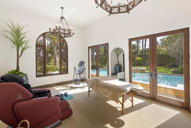 7748 Road To Zanzibar, Rancho Santa Fe, CA 92127
