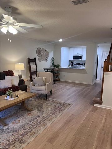 605 Waters Edge LN, Suffolk, VA 23435