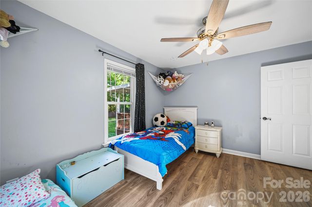 39328 Holly Ridge Road, New London, NC 28127