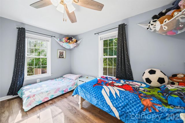 39328 Holly Ridge Road, New London, NC 28127