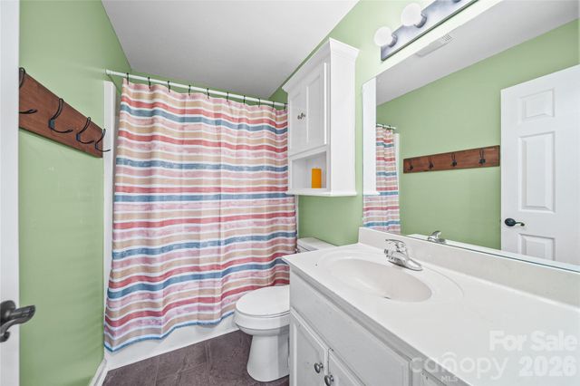 39328 Holly Ridge Road, New London, NC 28127