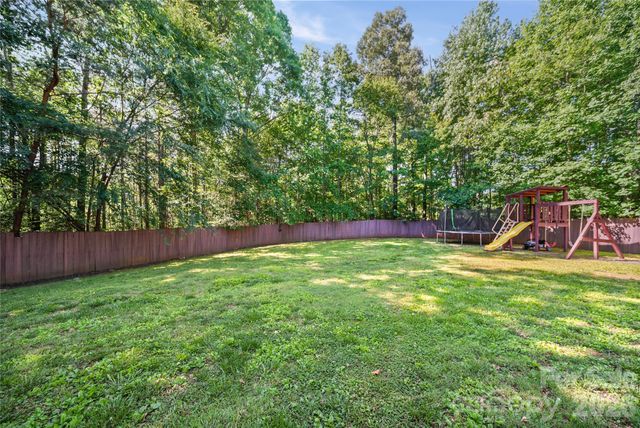 39328 Holly Ridge Road, New London, NC 28127