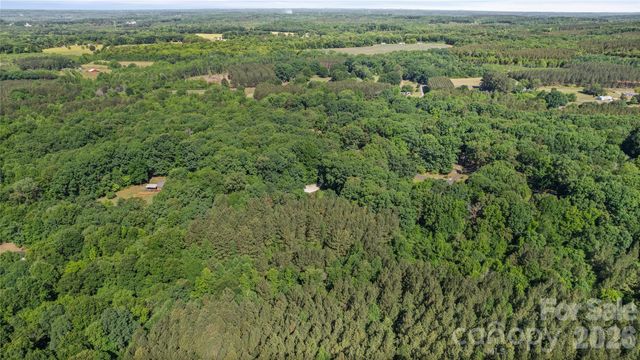 39328 Holly Ridge Road, New London, NC 28127