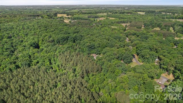39328 Holly Ridge Road, New London, NC 28127