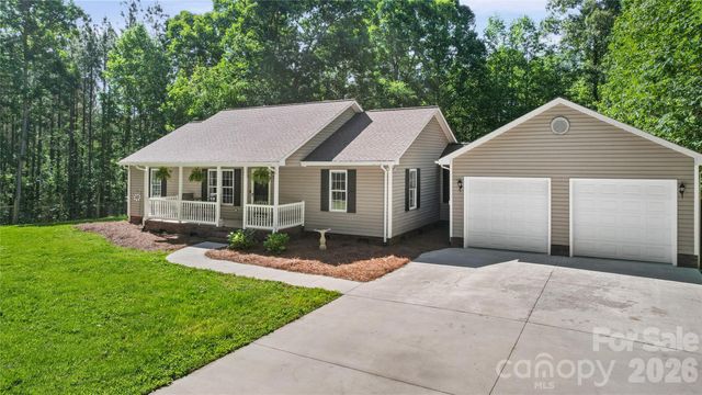 39328 Holly Ridge Road, New London, NC 28127