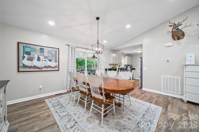 39328 Holly Ridge Road, New London, NC 28127