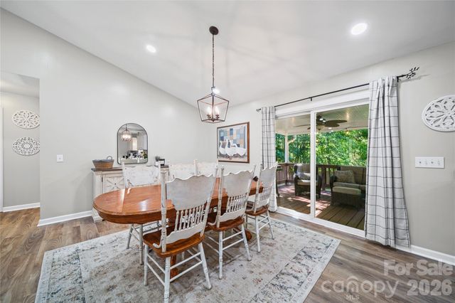 39328 Holly Ridge Road, New London, NC 28127
