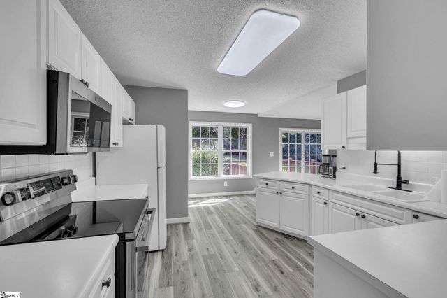231 Lauren Hope Lane, Moore, SC 29369