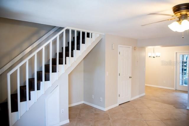 1594 CHATEAUX DE VILLE COURT, Clearwater, FL 33764