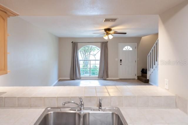 1594 CHATEAUX DE VILLE COURT, Clearwater, FL 33764