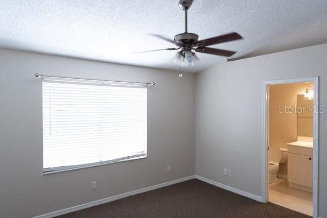 1594 CHATEAUX DE VILLE COURT, Clearwater, FL 33764