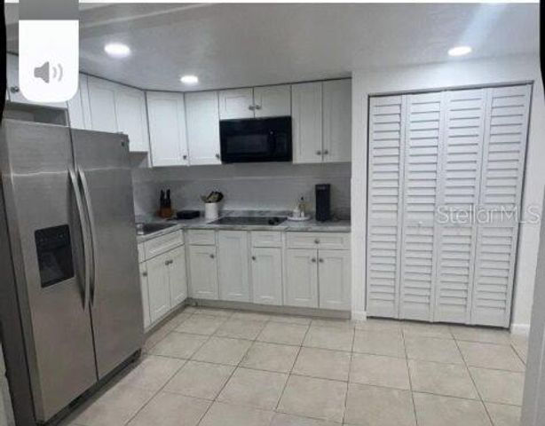 5212 LAHAINA DRIVE, Sarasota, FL 34232