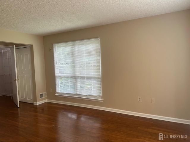 457 Northam Drive 457, North Brunswick, NJ 08902