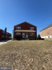 328-330 S SOUTH AVE, Norwood, PA 19074
