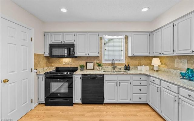 2728 Spring Bridge Trail, Greensboro, NC 27410