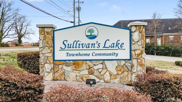 2728 Spring Bridge Trail, Greensboro, NC 27410