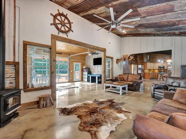 3335 Bethlehem Road, Lufkin, TX 75904