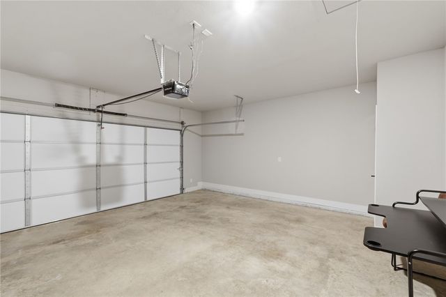 825 NE Heights Lane, Bentonville, AR 72712