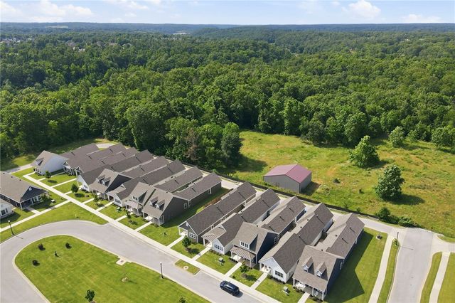 825 NE Heights Lane, Bentonville, AR 72712