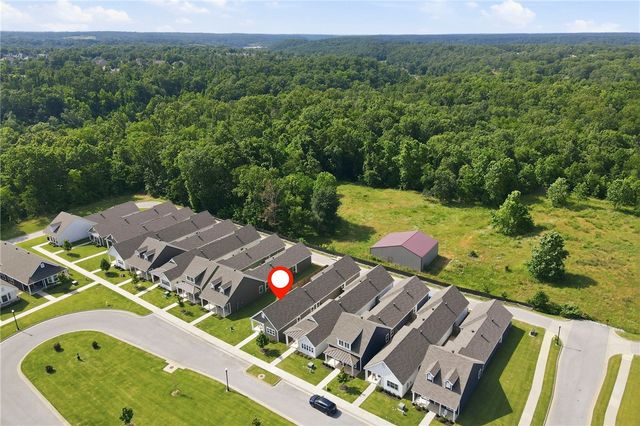825 NE Heights Lane, Bentonville, AR 72712